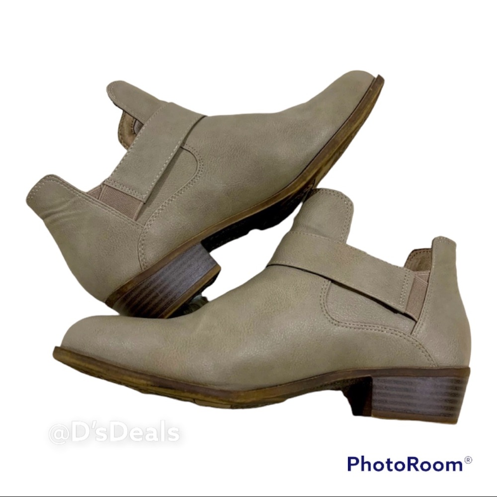 Life Stride Booties